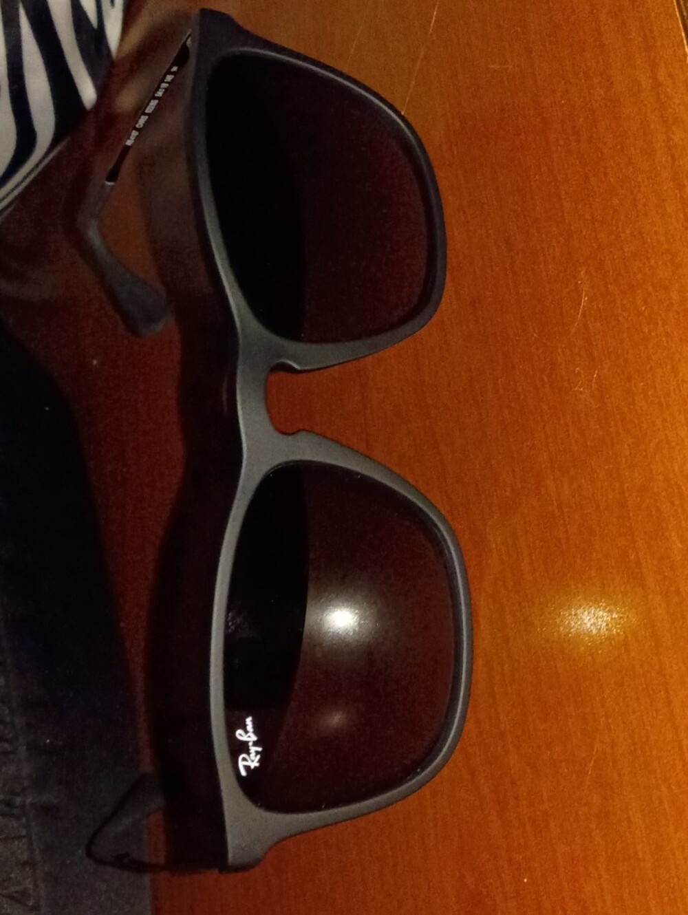Ray-Ban Men’s Black Frame with Dark Lenses Sunglasses